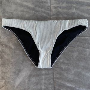 billabong bikini bottom